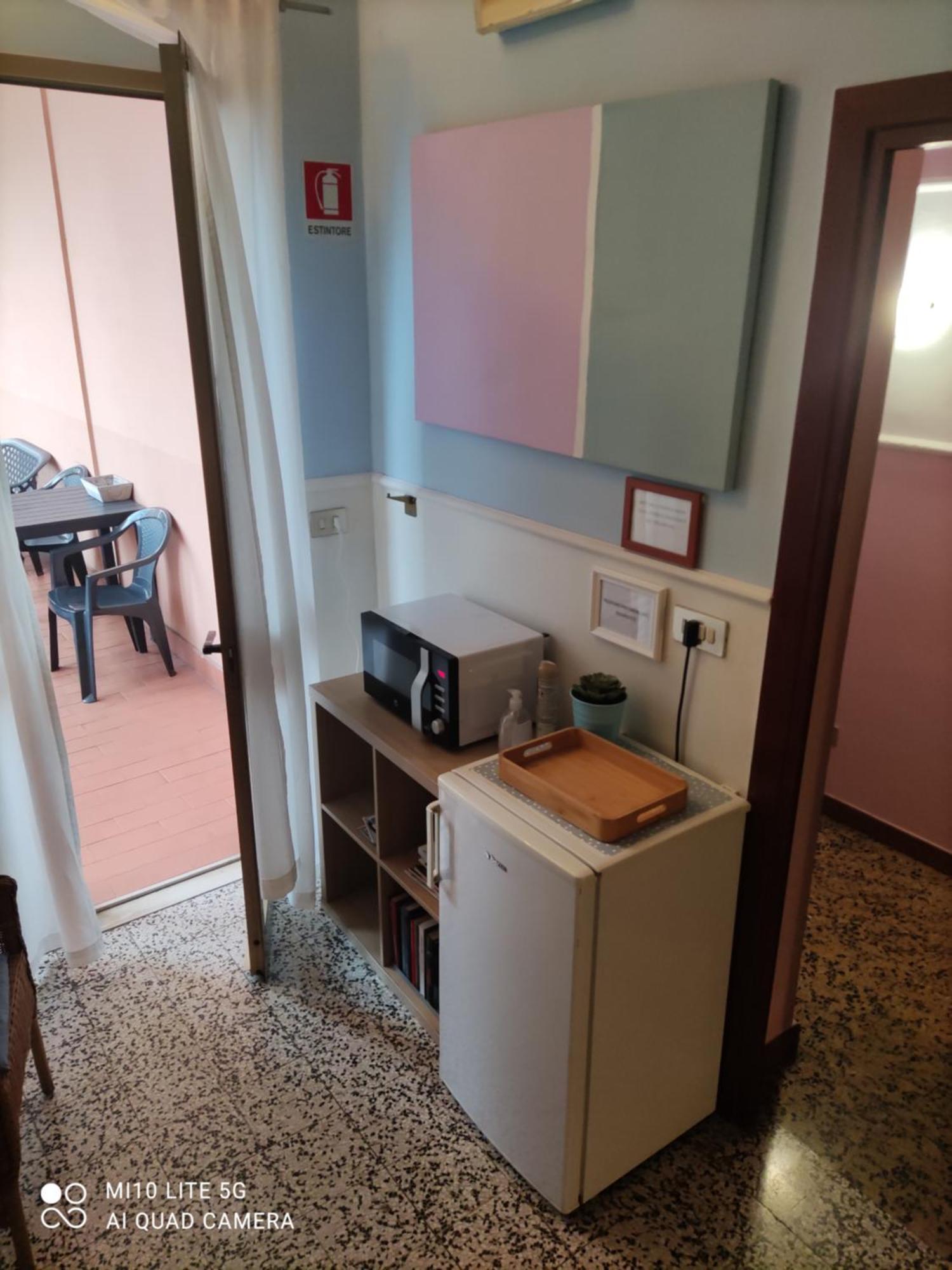 Hostal D'Annunzio House Cesano Boscone Luaran gambar
